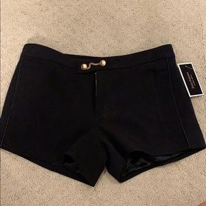 Black juicy couture shorts size 6 run small
